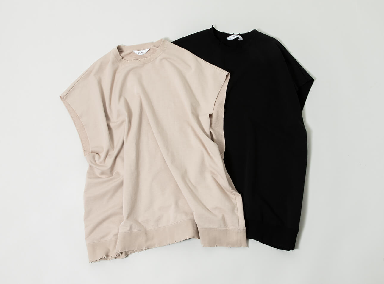 Name. FIGURE EXCLUSIVE MODEL “ EDGE AGING NOSLEEVE SWEAT ”