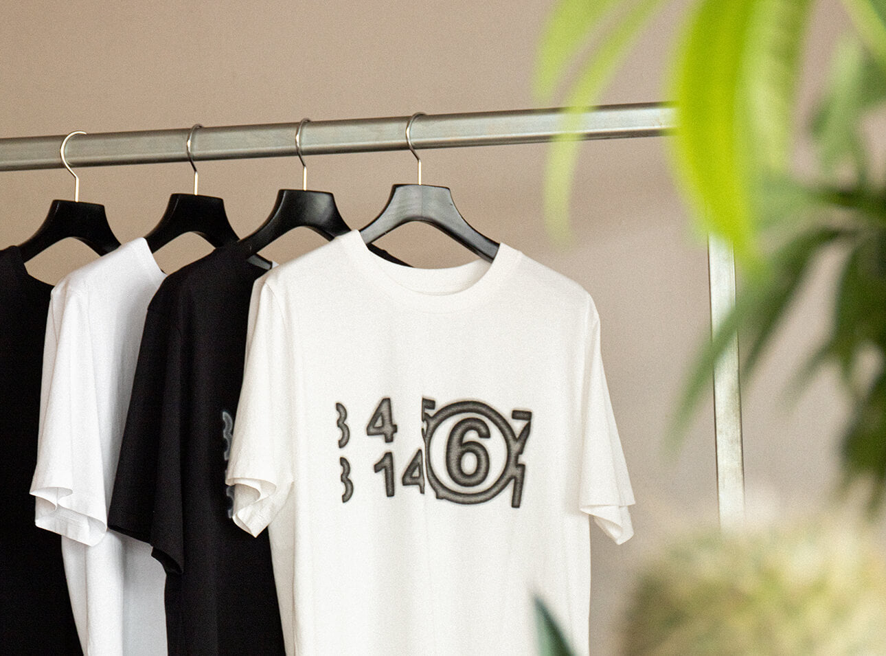 MM6 Maison Margiela T-SHIRT COLLECTION