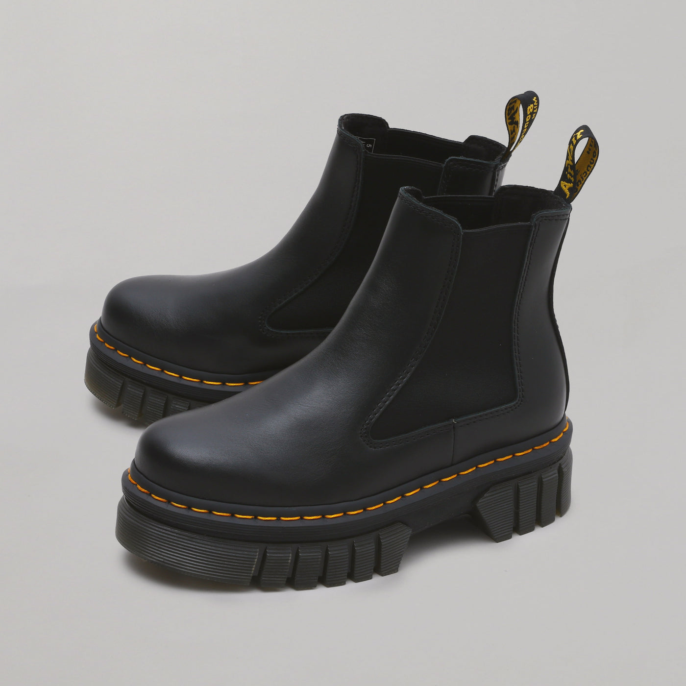 Dr.Martens