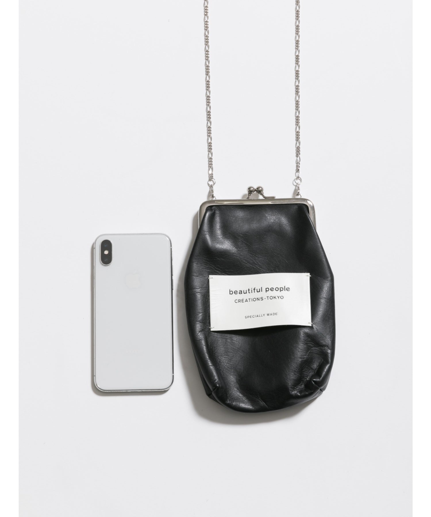 clasp pouch