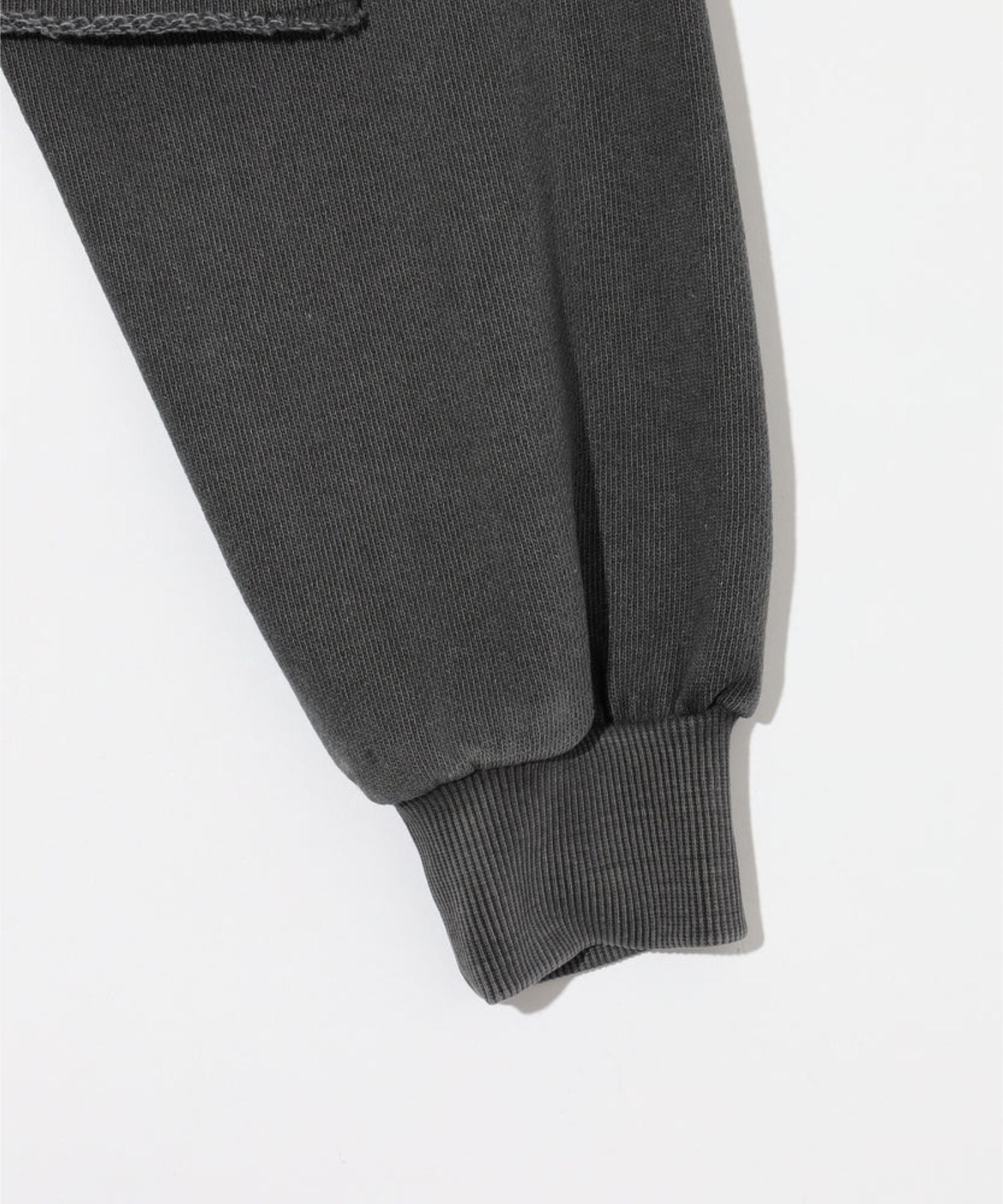 CROPPED ZIP UP HOODIE