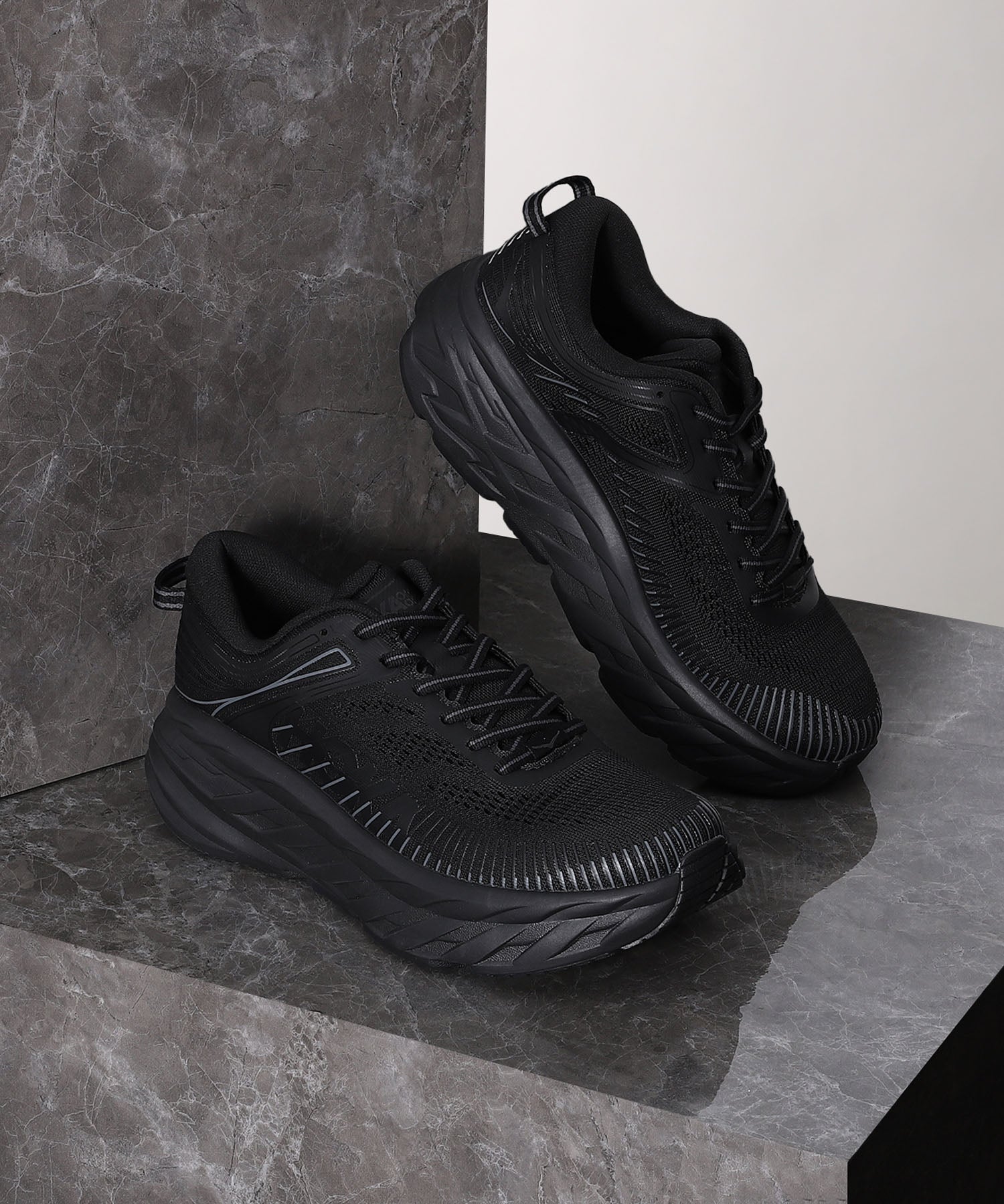 BONDI 7 (Women) - HOKA (ホカ) - shoes (シューズ) | FIGURE ONLINE