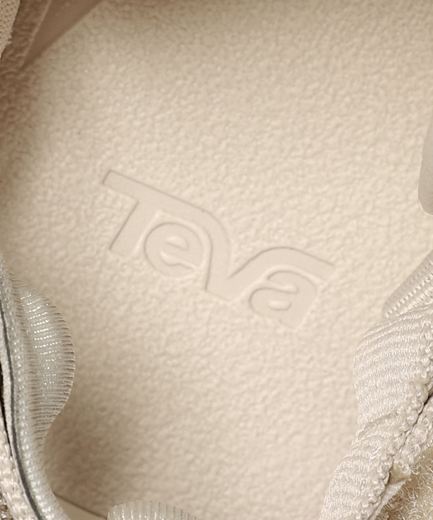 W HURRICANE AMPSOLE VOLT