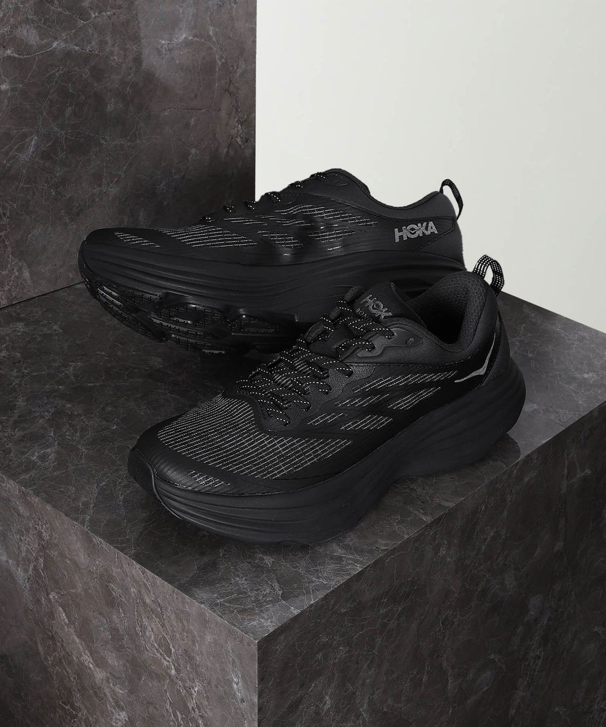 STEALTH/TECH BONDI 8 CAGED