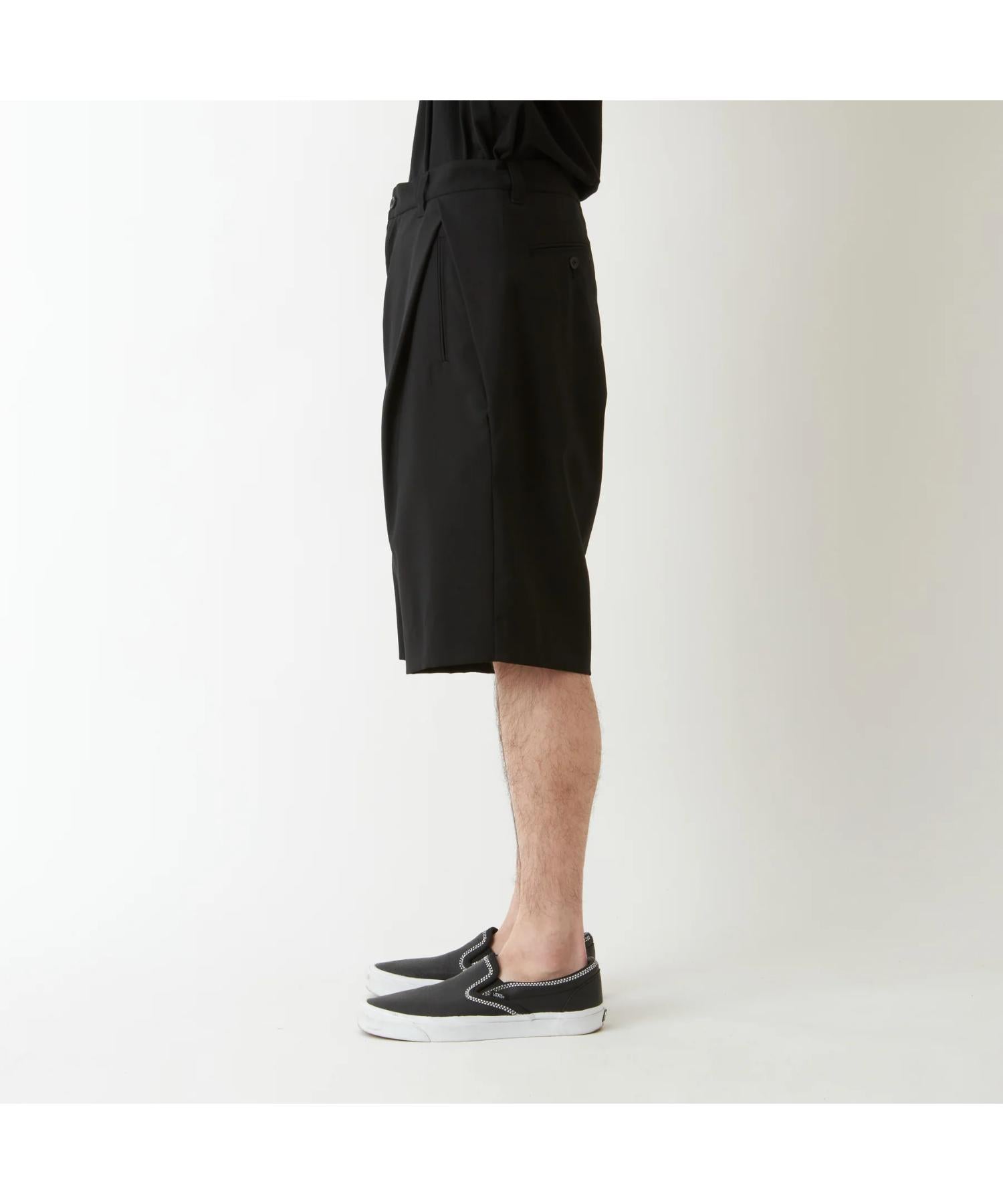 TROPICAL WOOL 2 TUCK SHORT PANTS