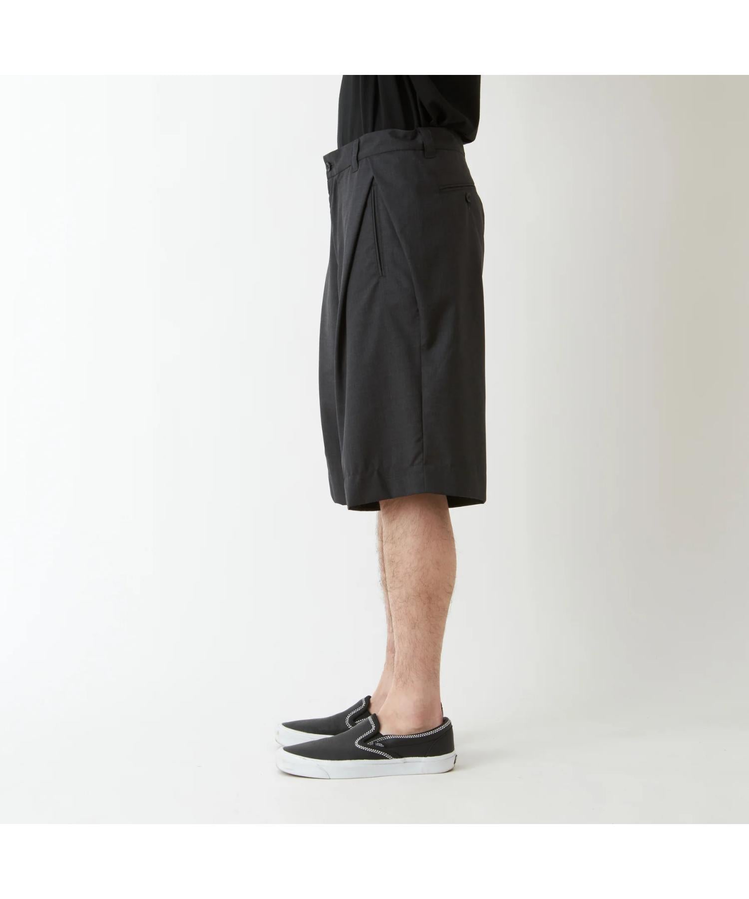 TROPICAL WOOL 2 TUCK SHORT PANTS