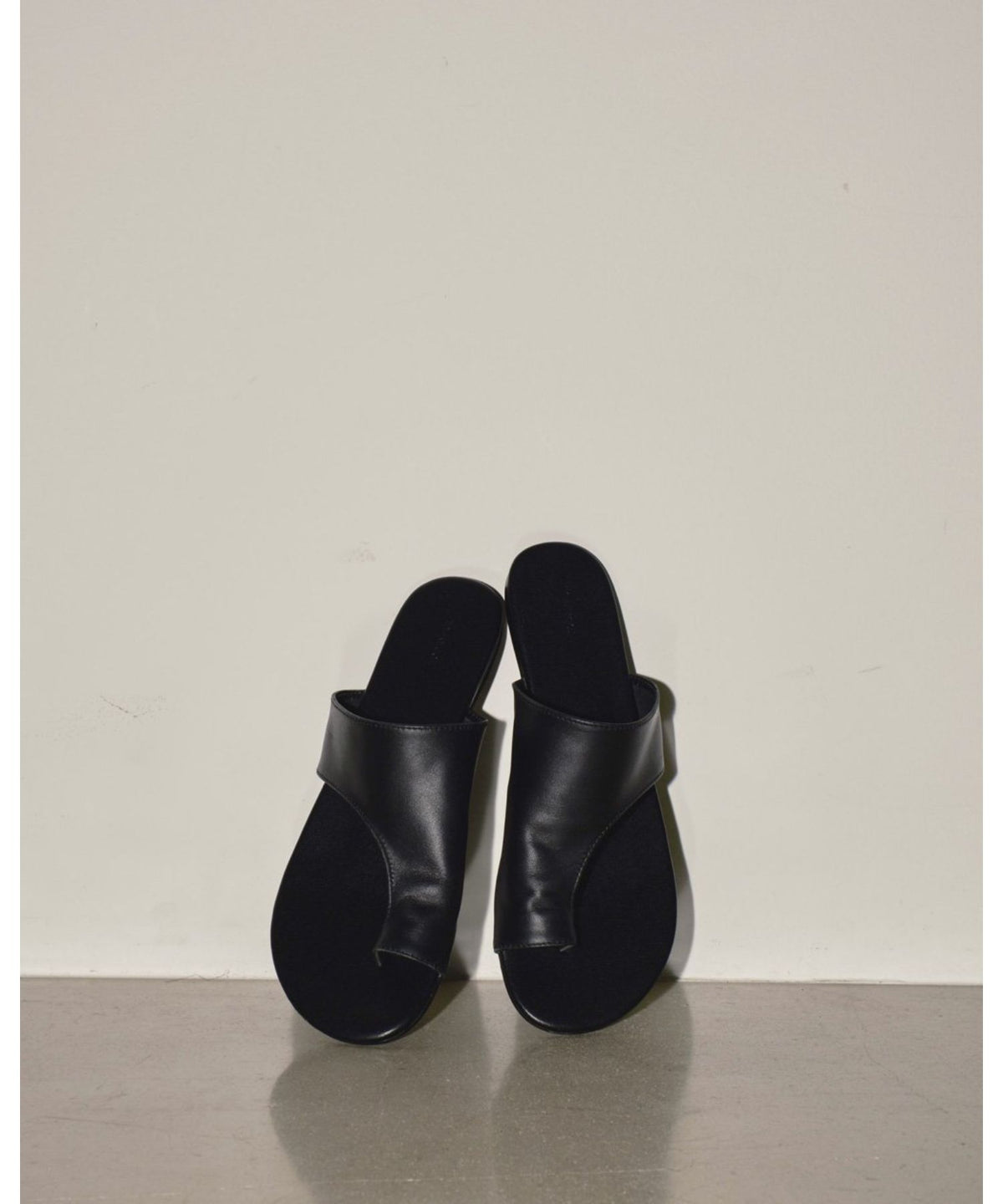 Tong Leather Sandals