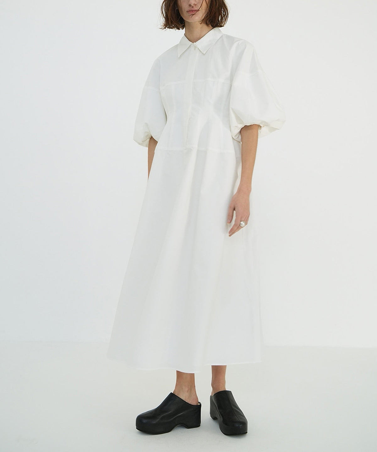 WAIST DESIGN VOLUME ONEPIECE