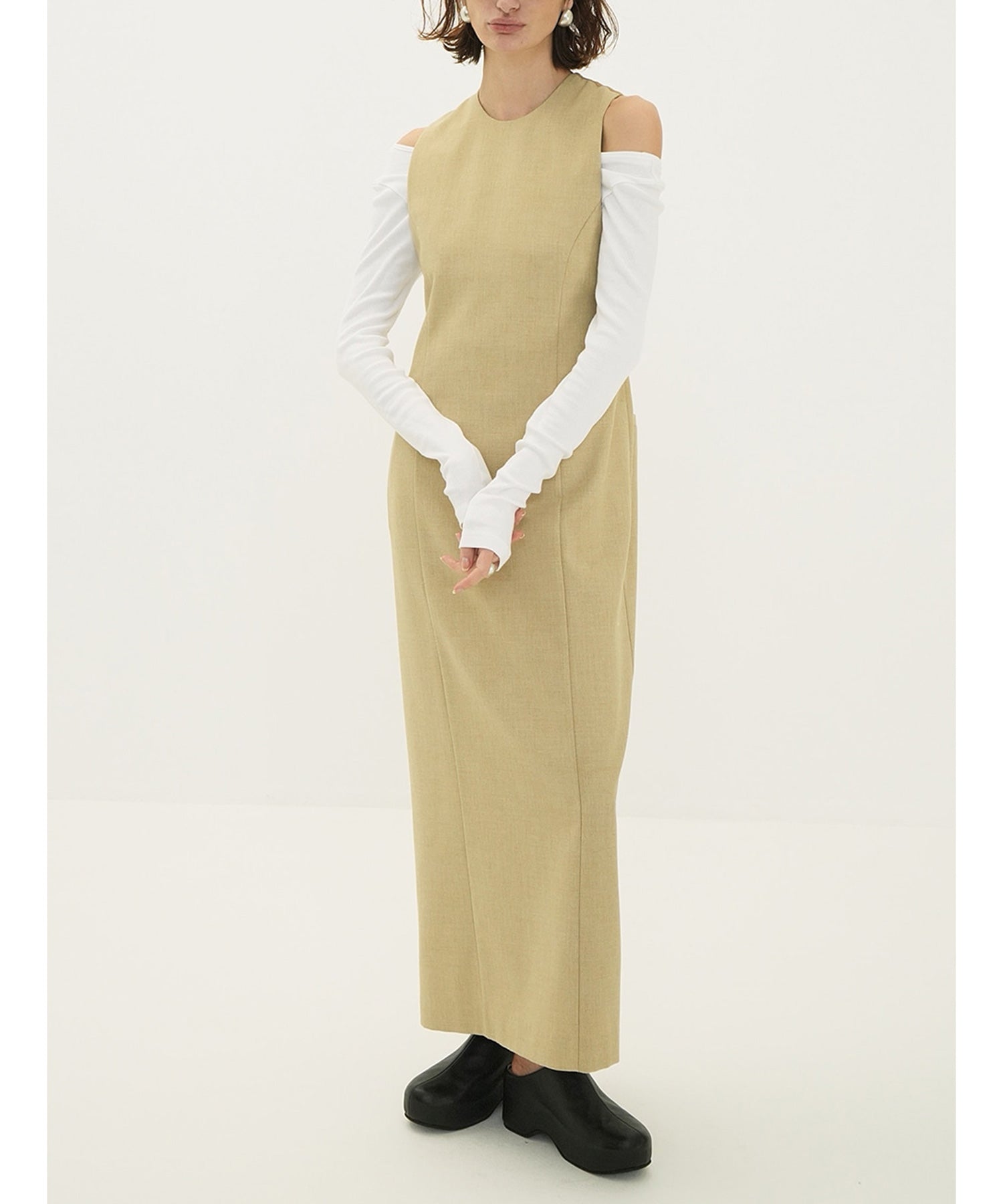 BACK SHEER MAXI ONEPIECE