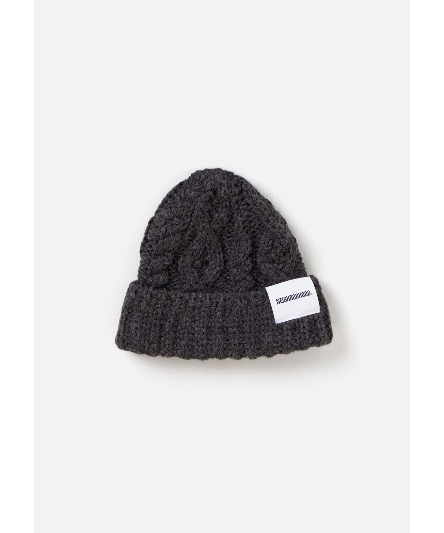 CABLE KNIT BEANIE