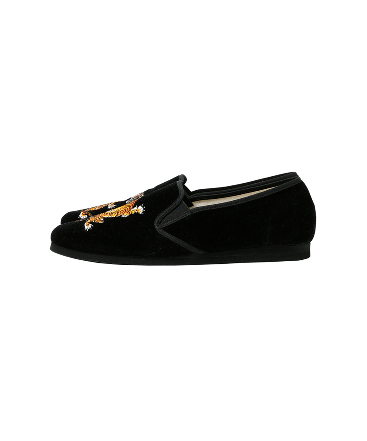 KUNG-FU SHOES