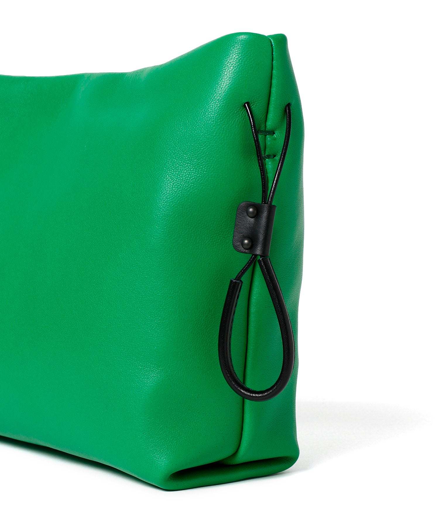 Basic Pouch M (Lamb)