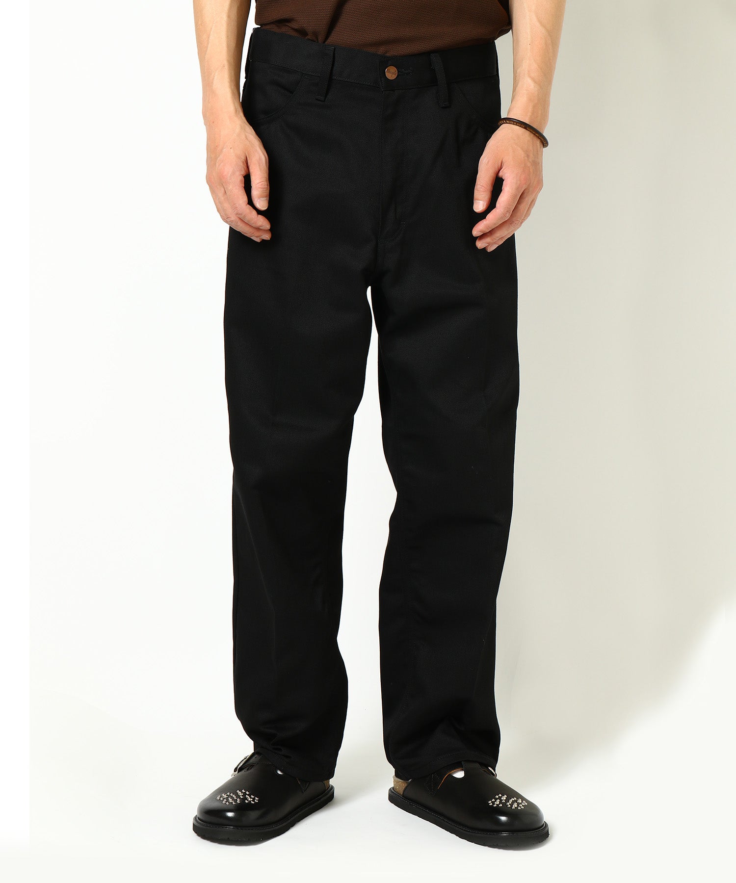 WRANGLER / WRANCHER DRESS JEANS