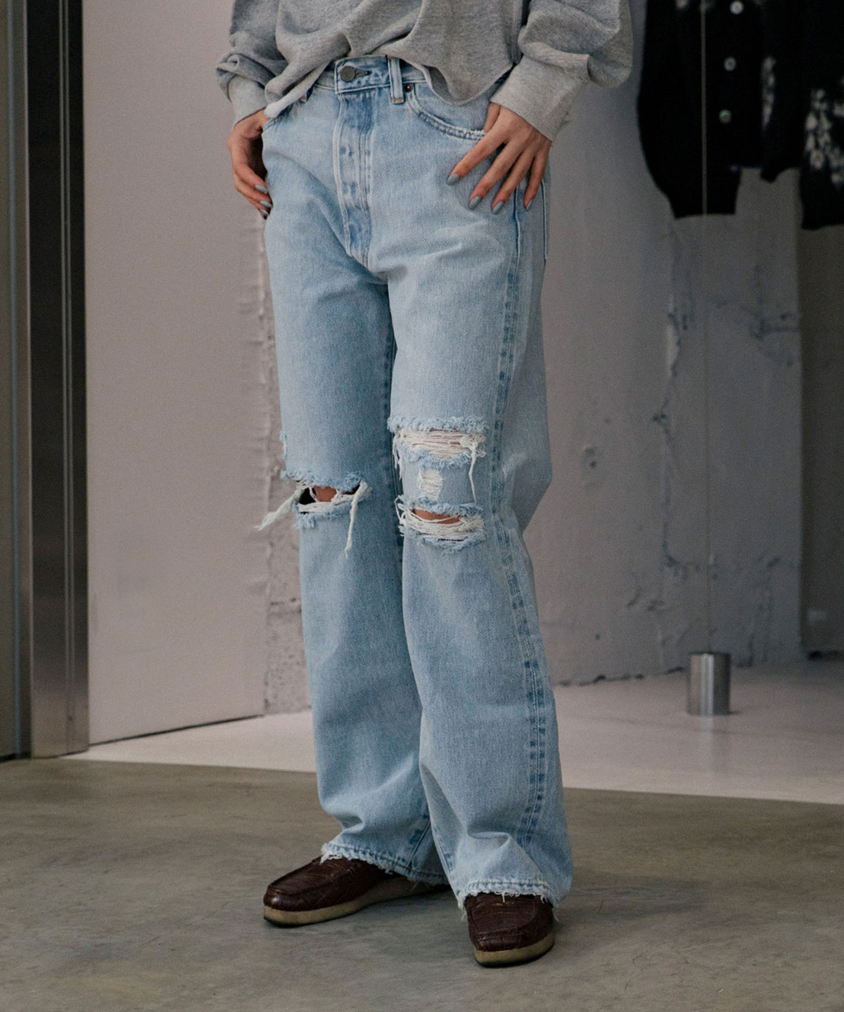 NEW YORKER DENIM PANTS (DAMAGED)