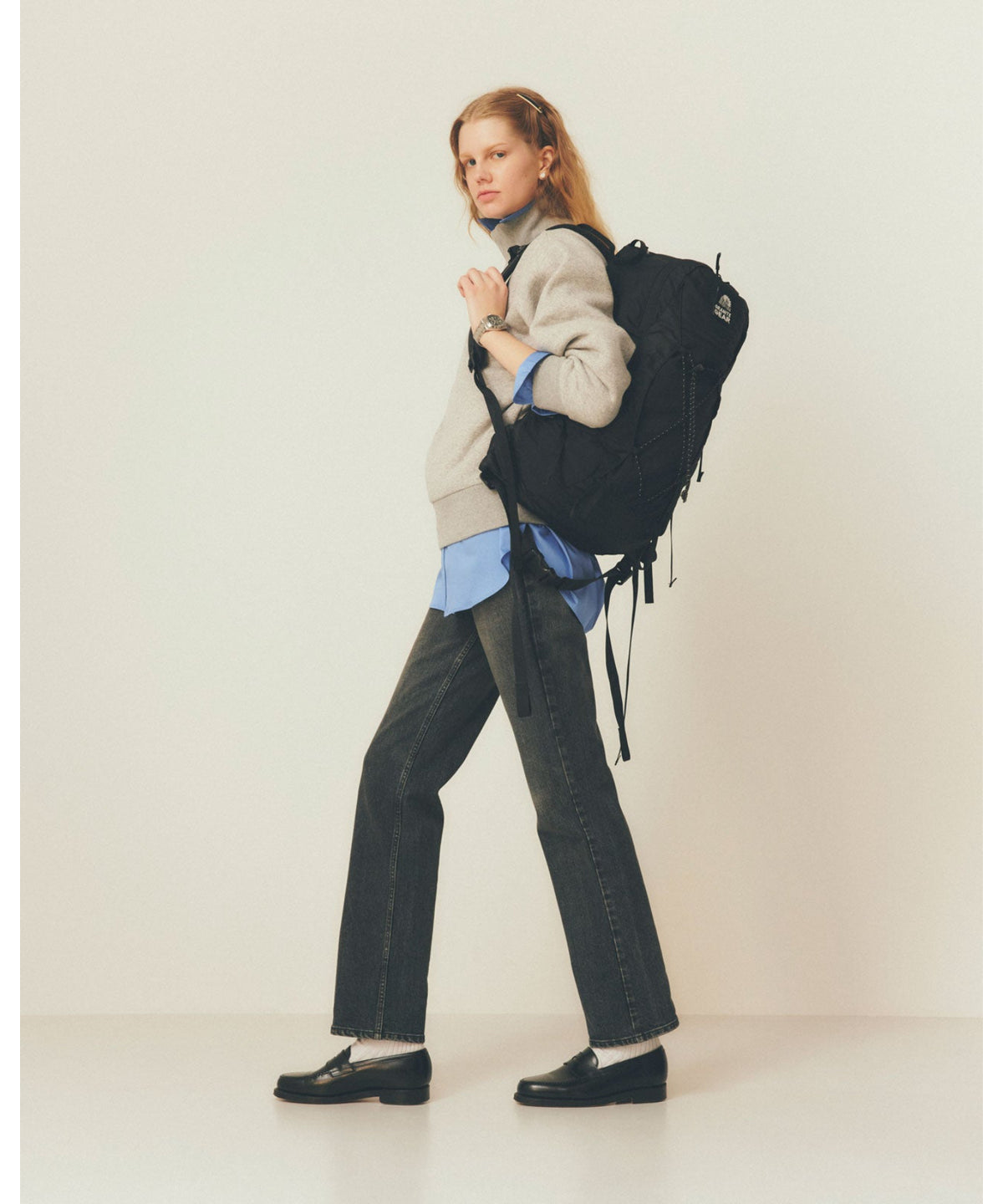 HIGH NECK COMMON SWEATSHIRT