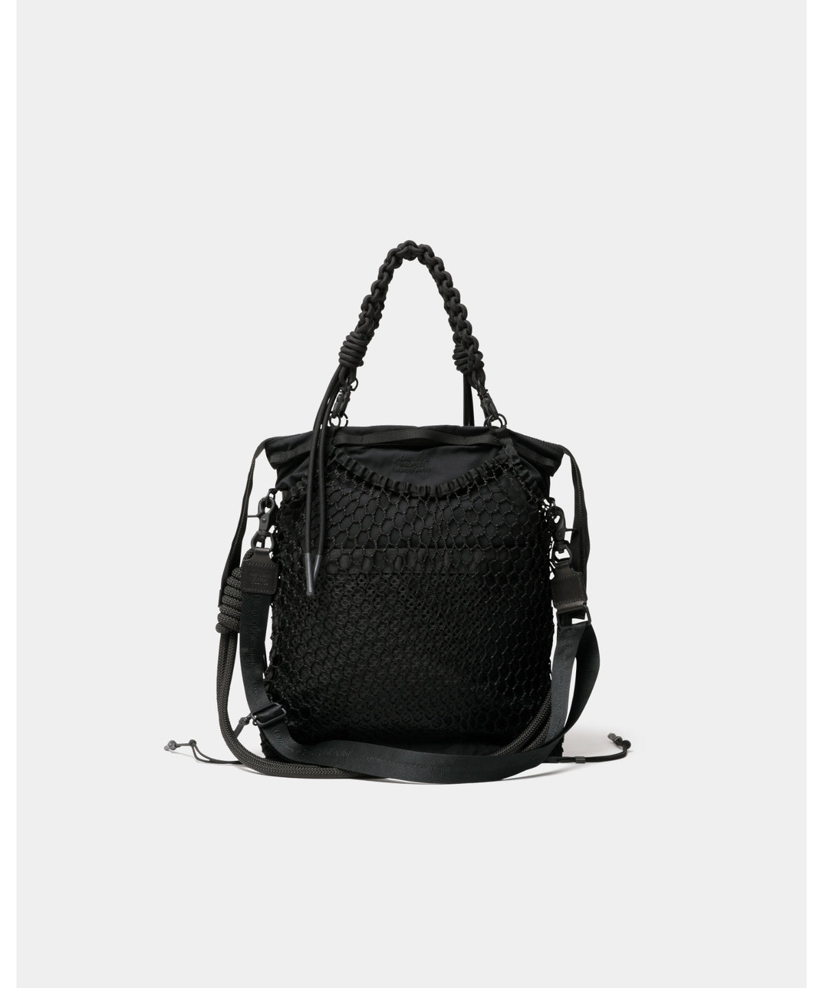 over engineering puff tote