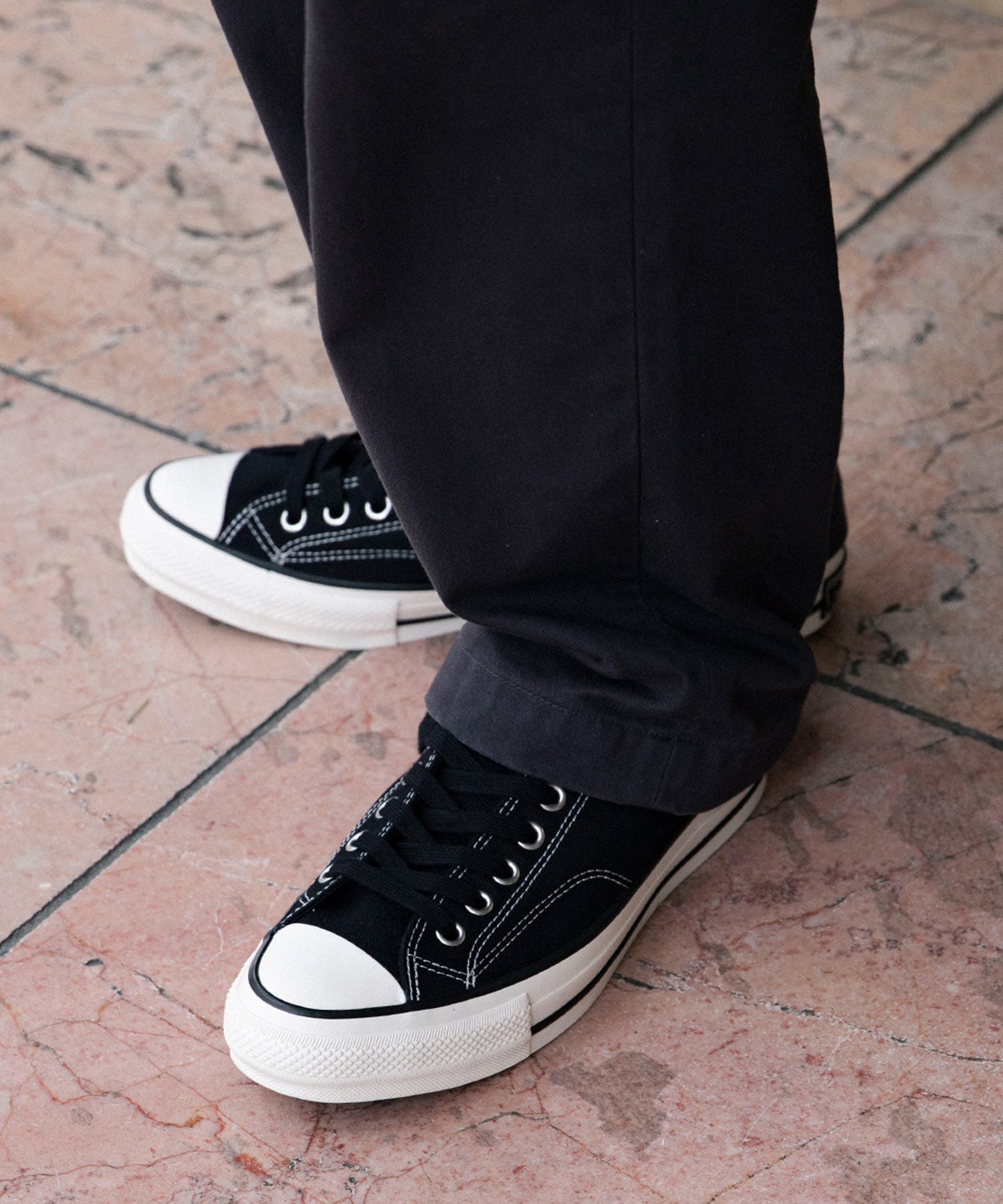 CHUCK TAYLOR CANVAS OX