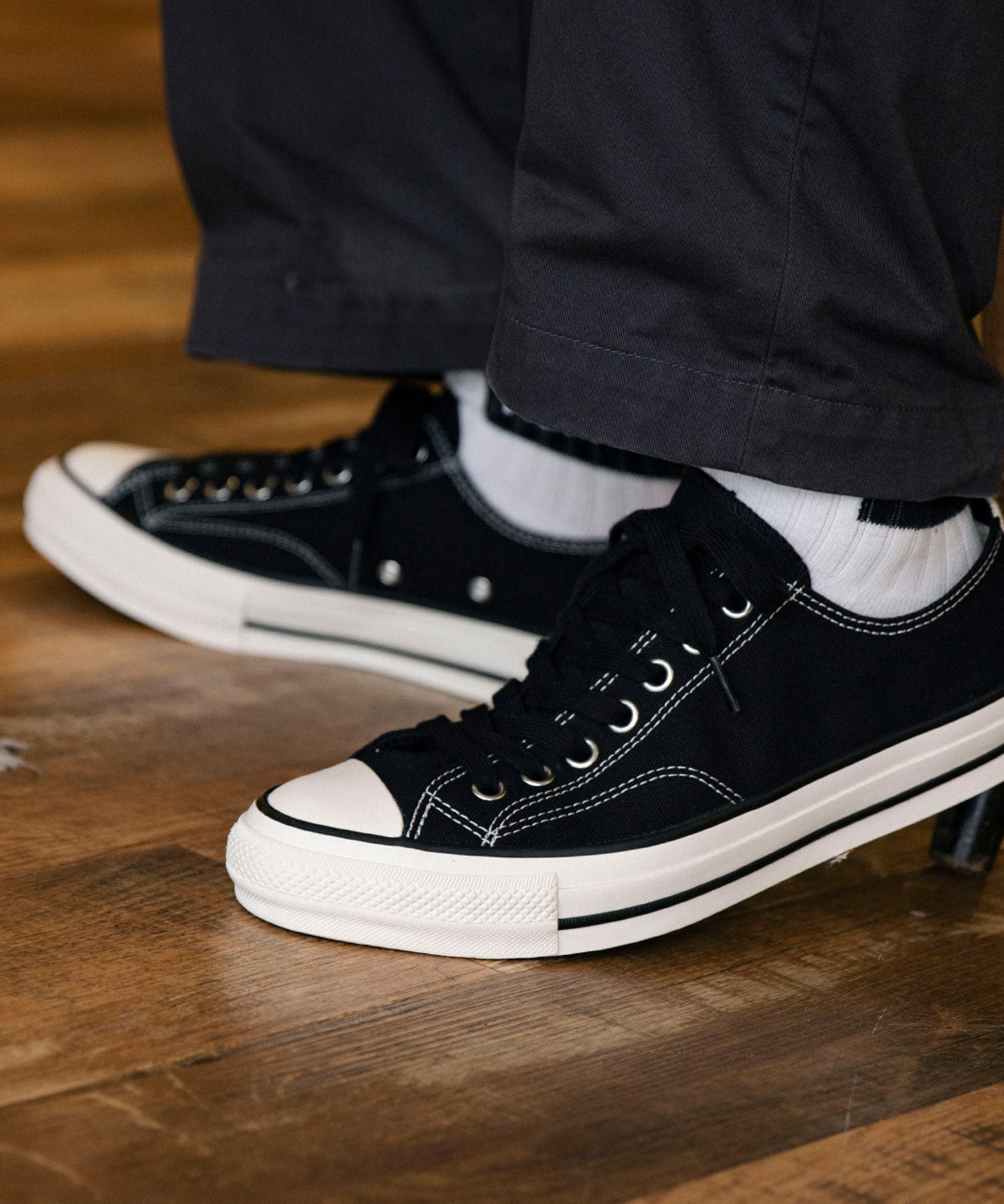 CHUCK TAYLOR CANVAS OX