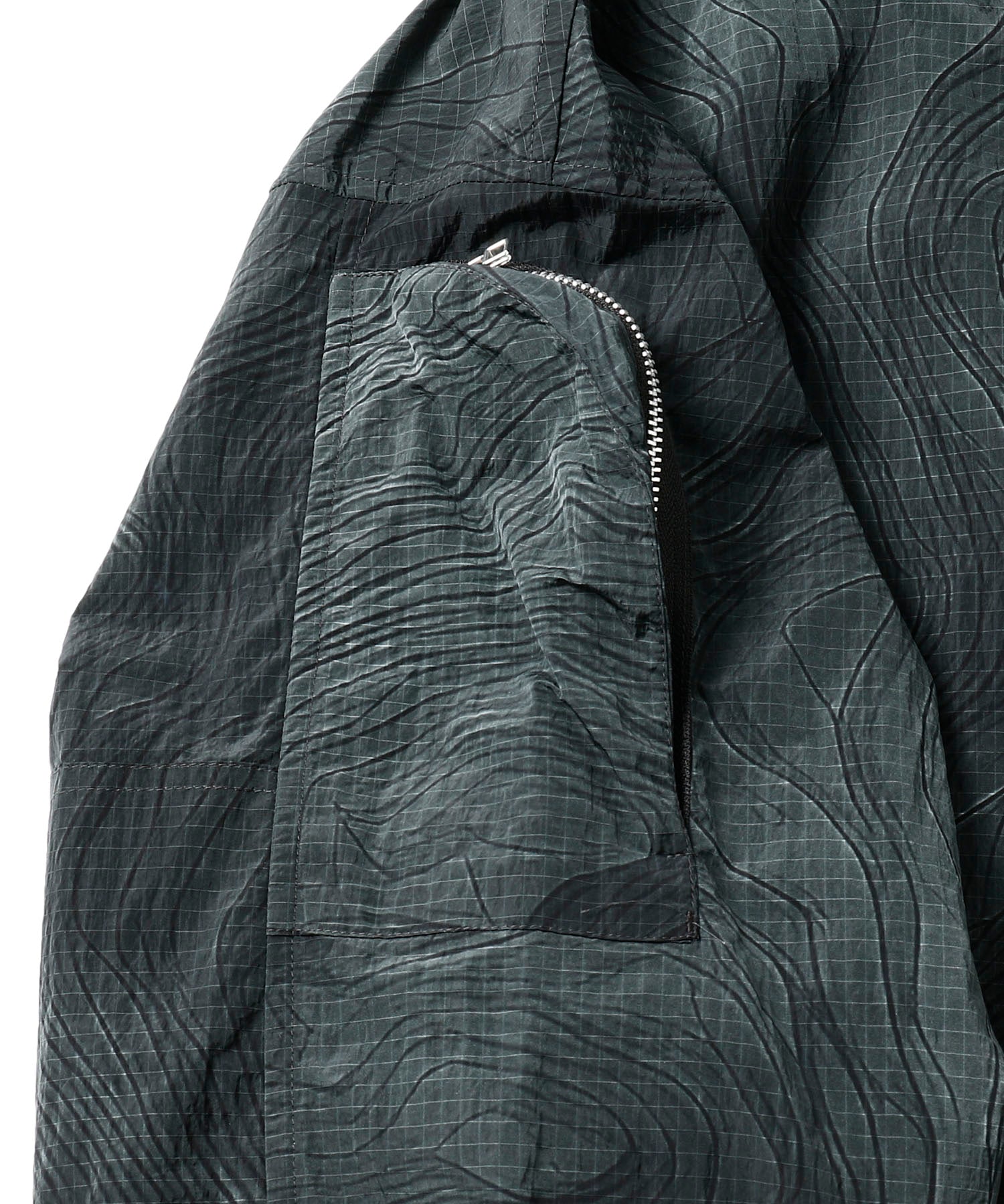 MOUNTAIN JACKET B