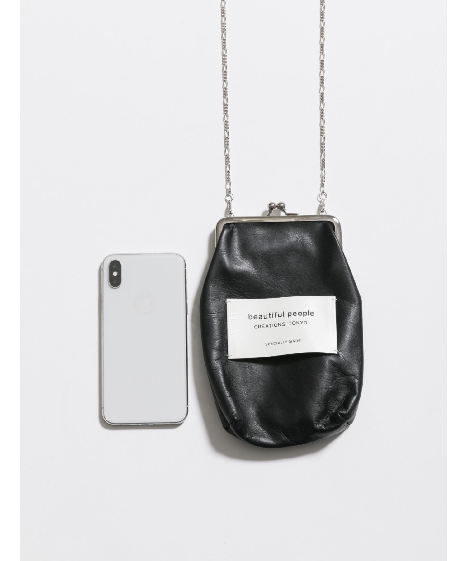 clasp pouch