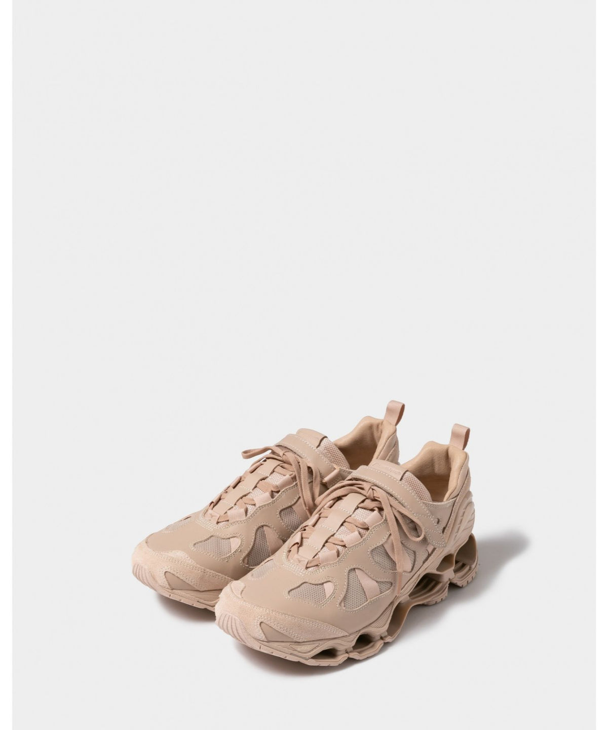 bp × MIZUNO Sneaker