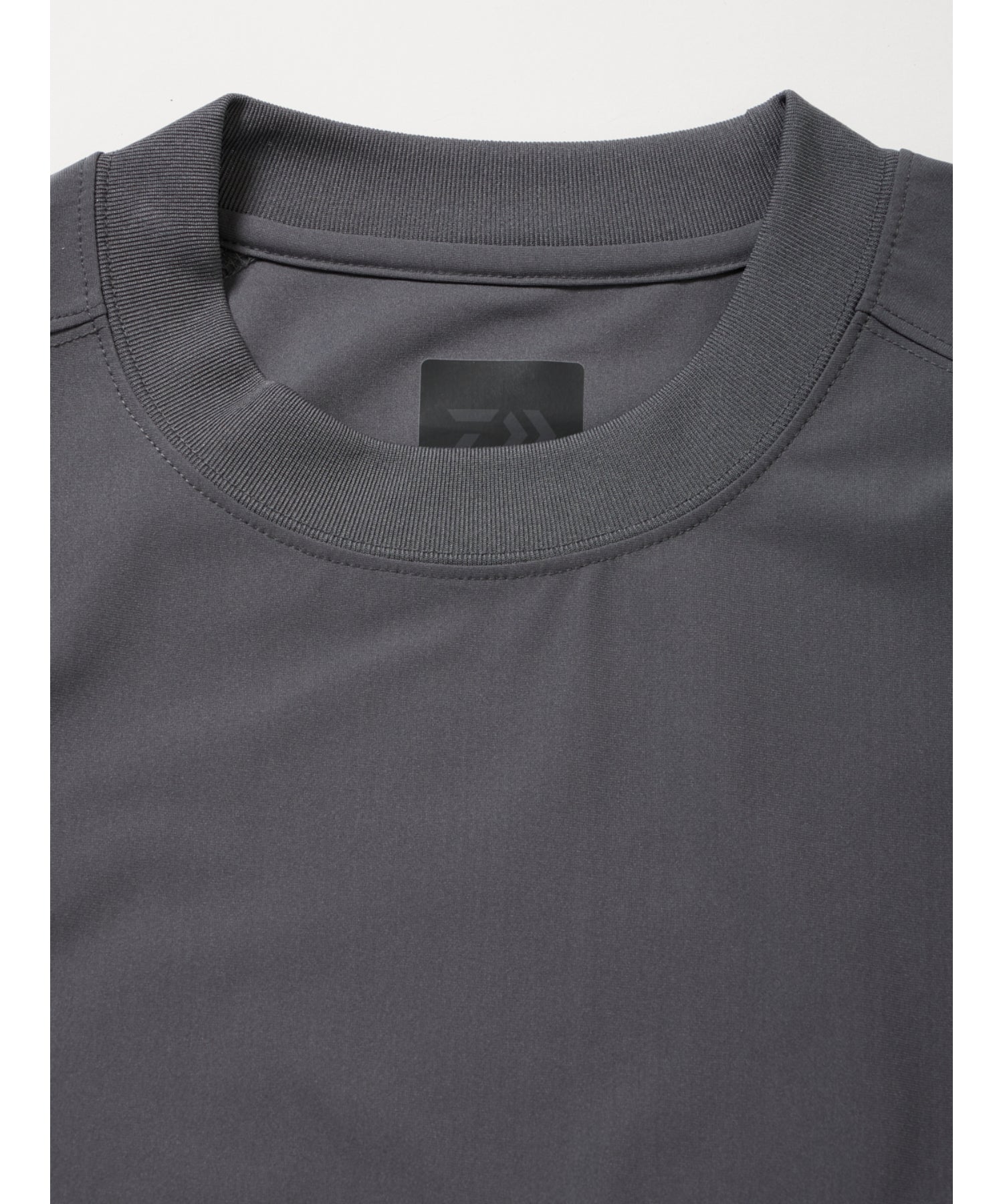 TECH LIGHTWEIGHT L/S TEE