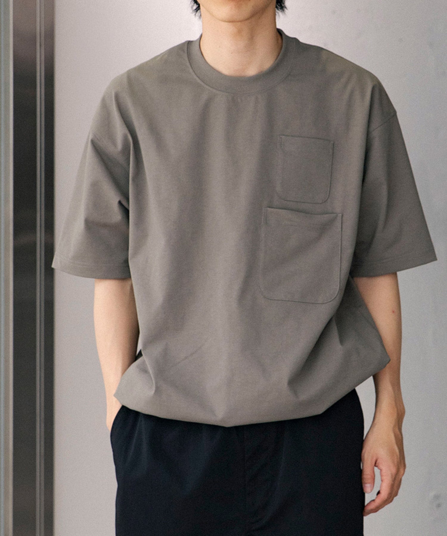 TECH W/POCKET CREW TEE