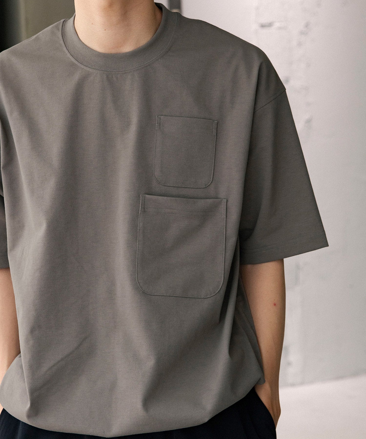 TECH W/POCKET CREW TEE