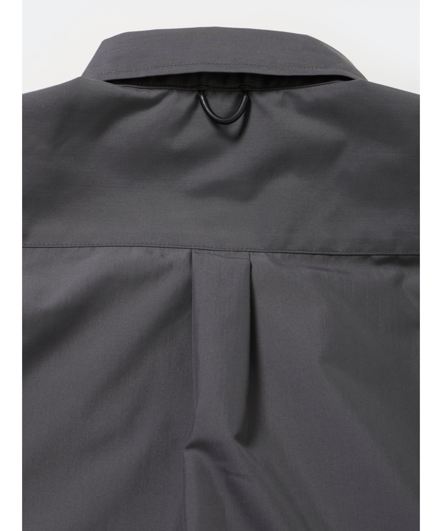 TECH BUTTON DOWN SHIRT L/S