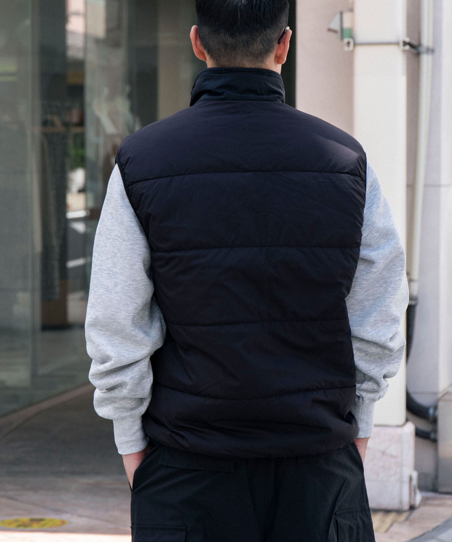 Tech Reversible Pullover Puff Vest