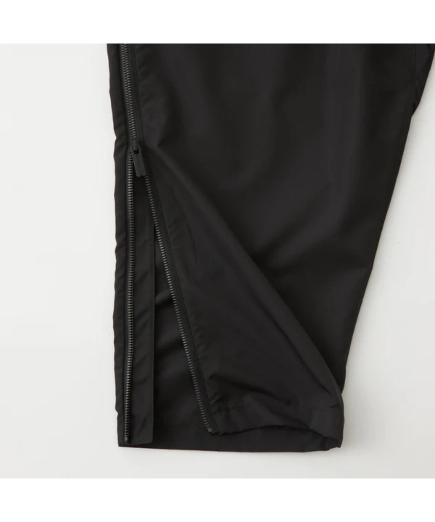 POLYESTER TAFFETA TAPERED CARGO PANTS
