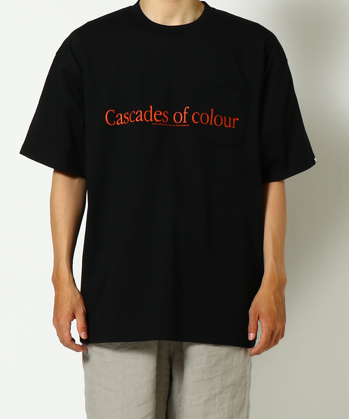 COTTON POCKET T-SHIRTS_Cascades of colour