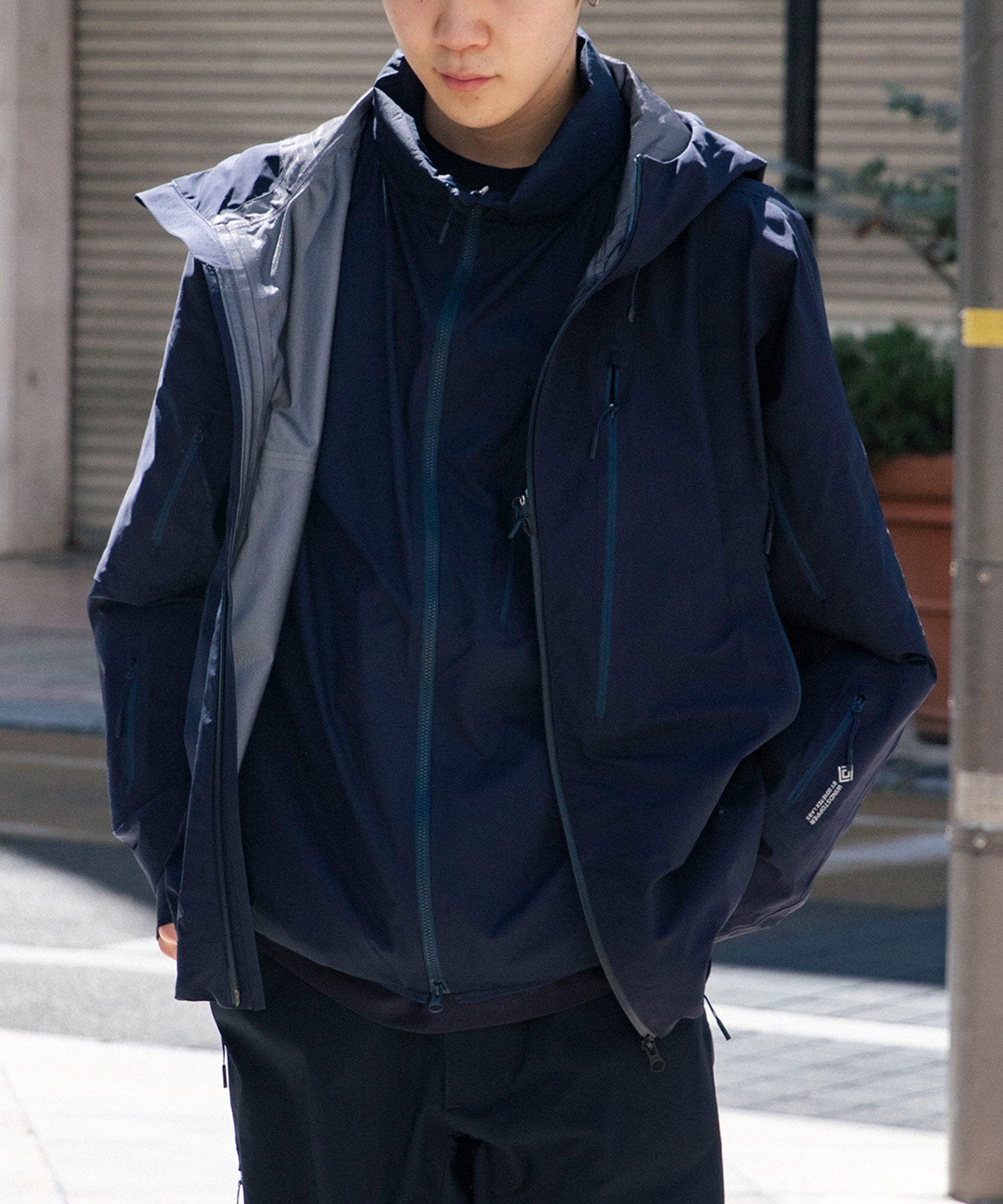 LIGHT SHELL PARKA - DAIWA LIFESTYLE (ダイワライフスタイル) - outer 