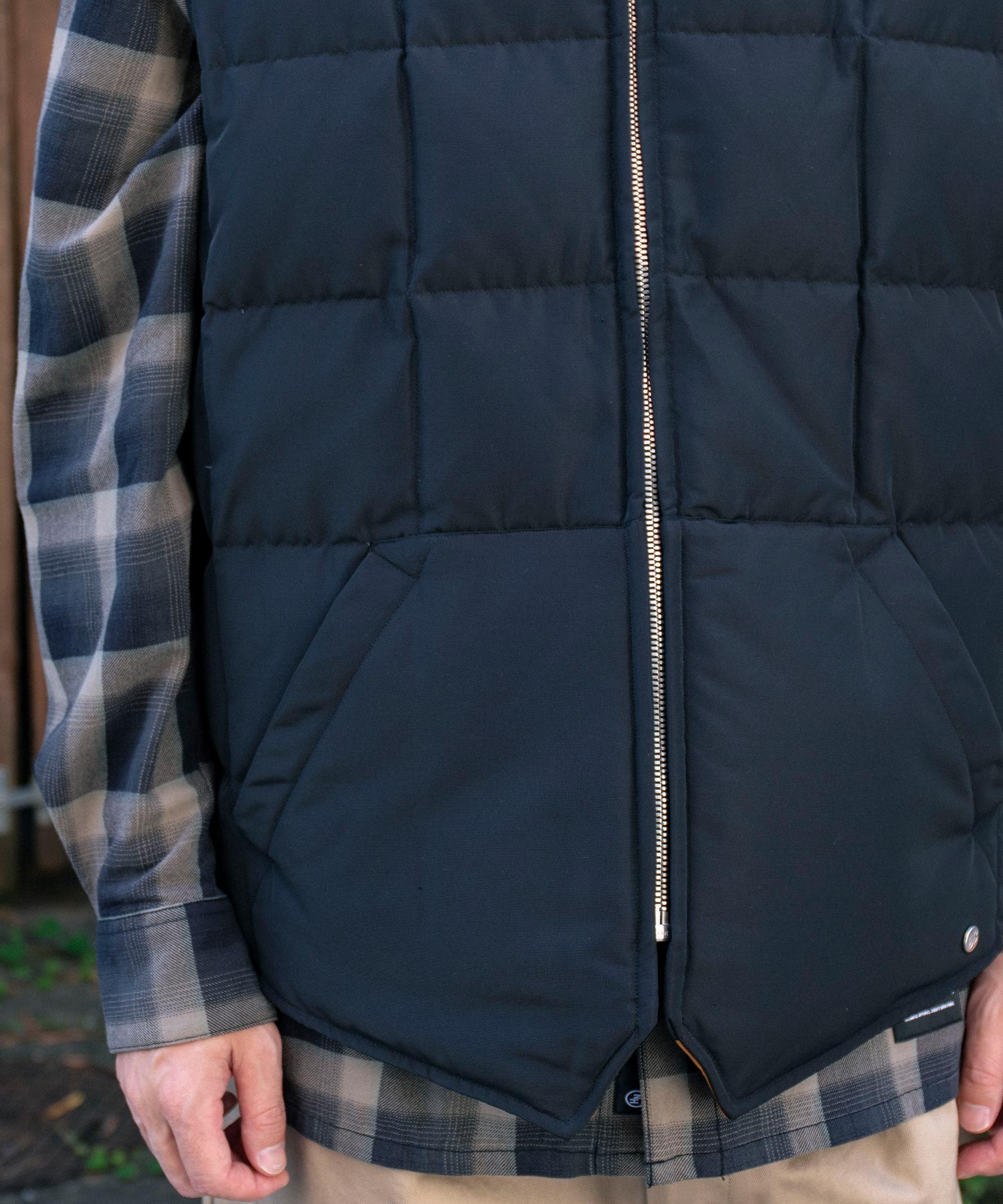 Downlight Canadian Vest