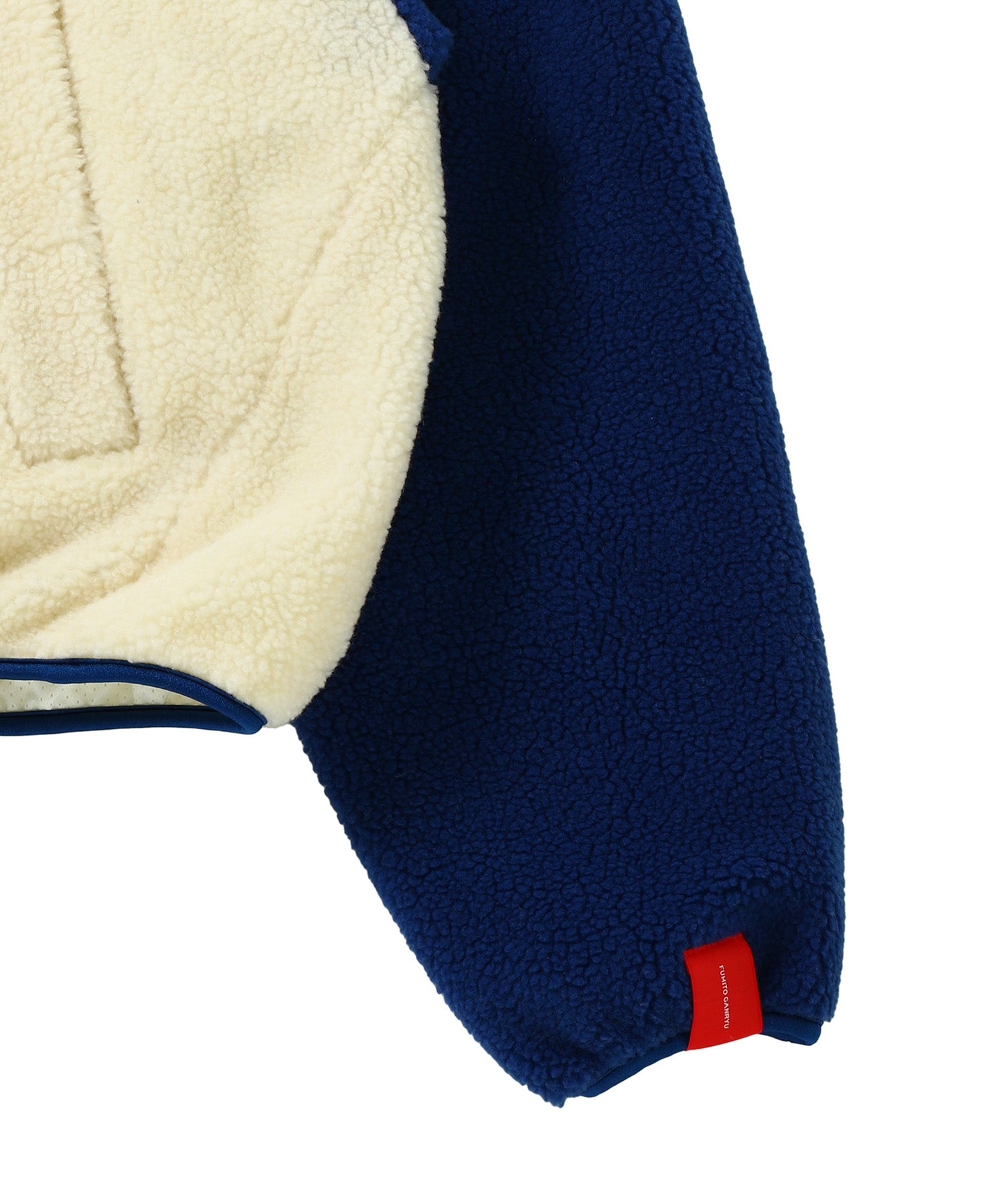 Graffiti Boa Fleece Jk