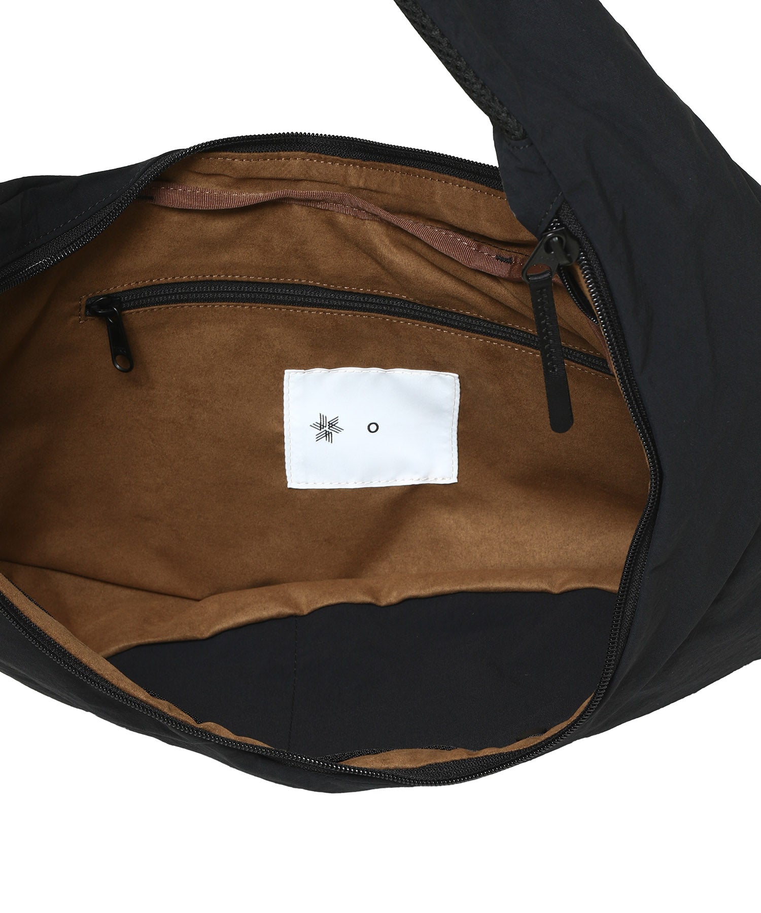 HELICOID ACROSS BODY BAG