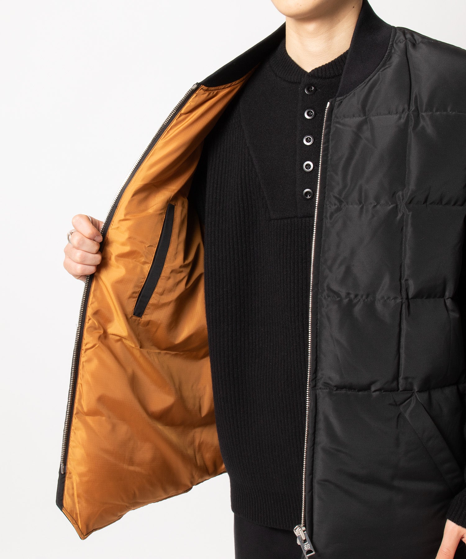 Downlight Canadian Vest