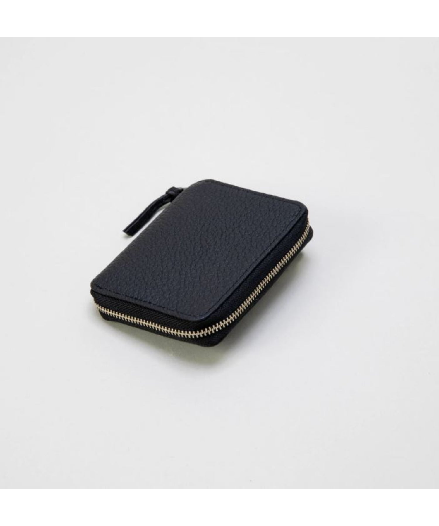 CRISPANIL ROUND PALM WALLET