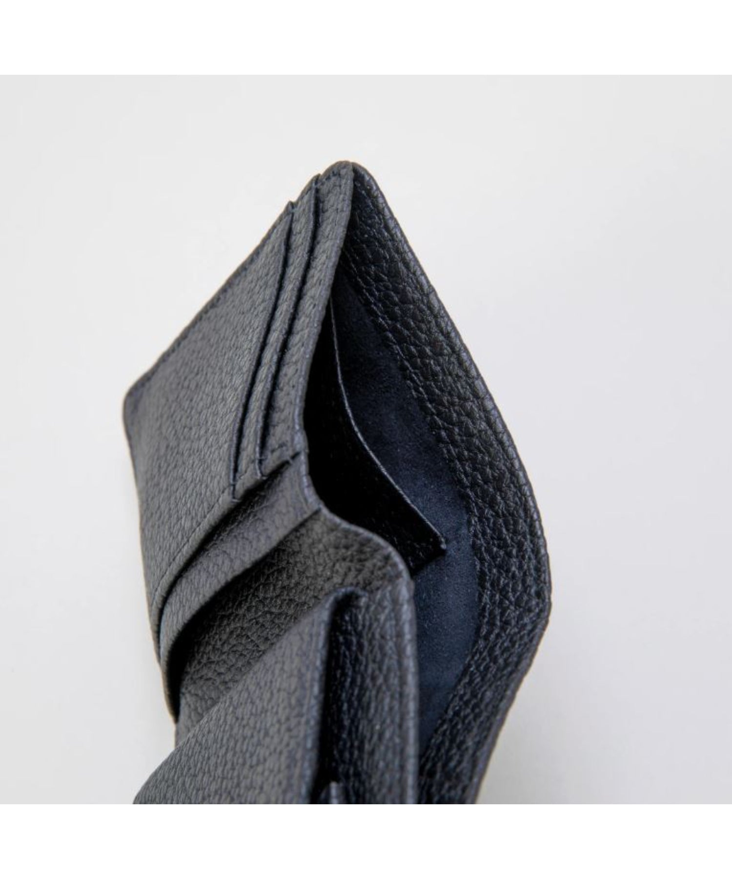 CRISPANIL BIFOLD WALLET