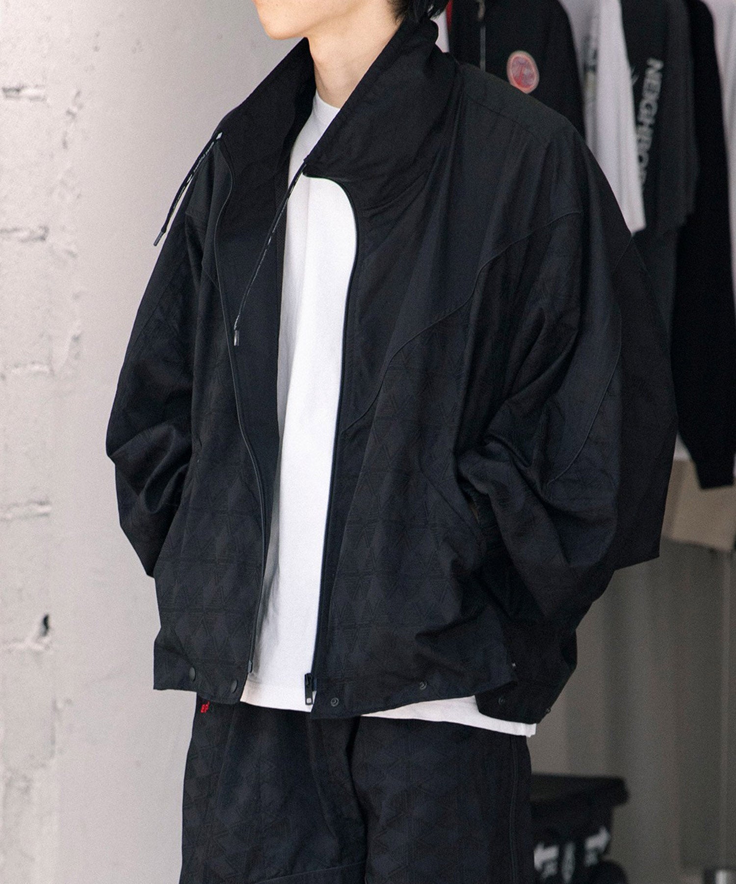 UMBRO double-end nylon track jacket