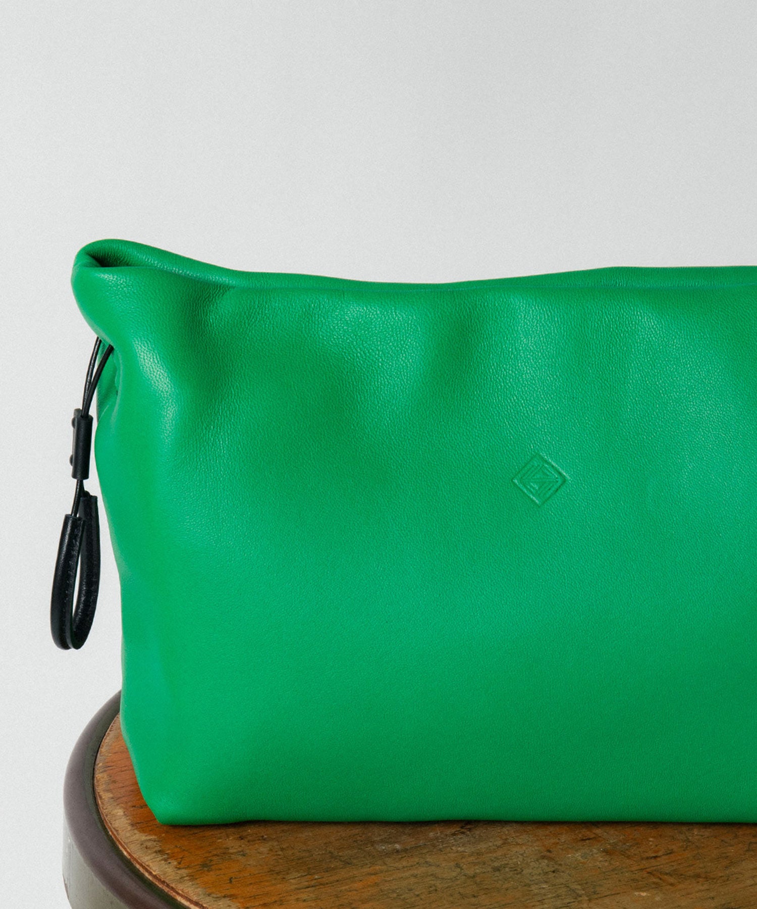 Basic Pouch M (Lamb)