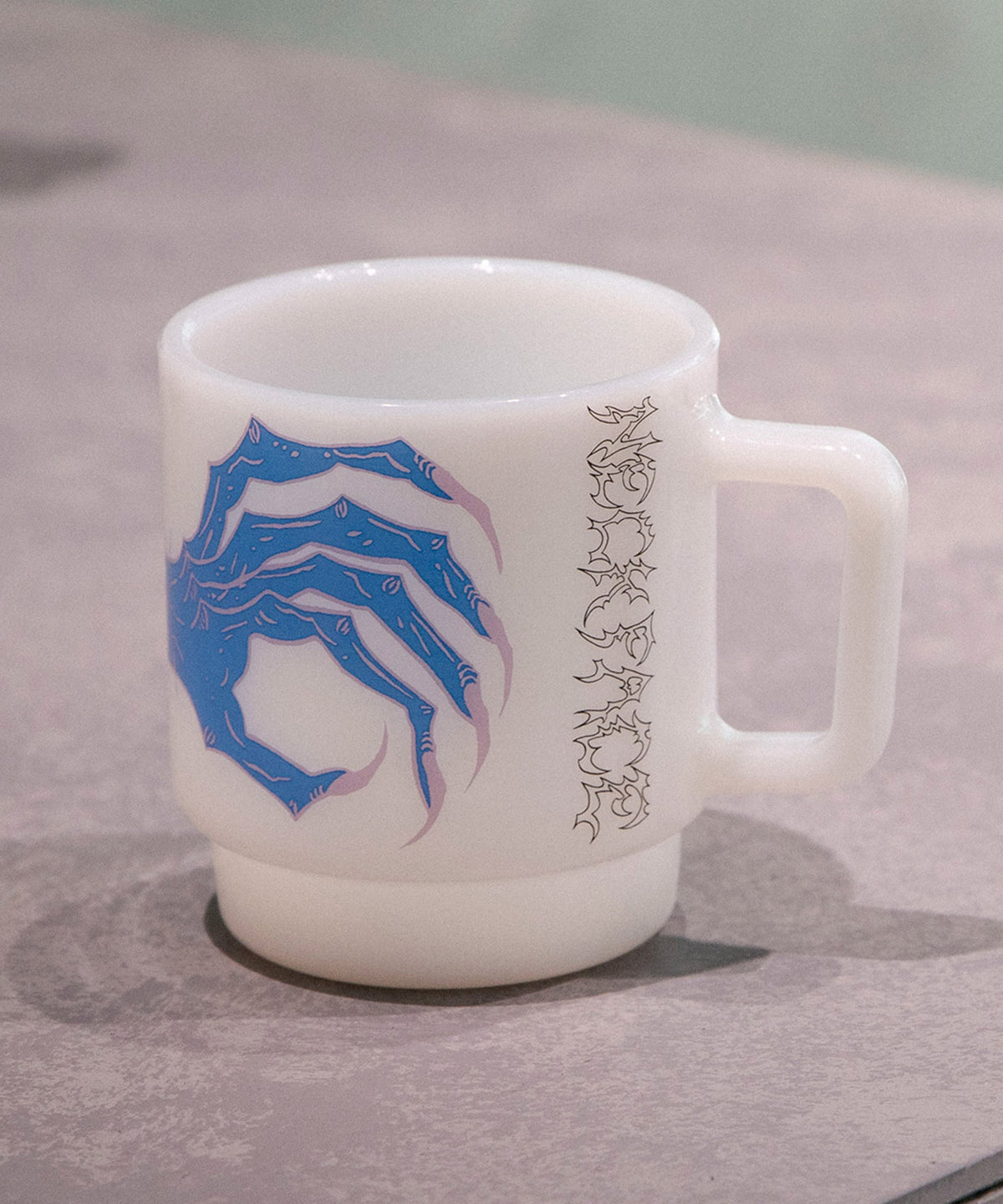 NECKFACE / MILK GLASS MUG