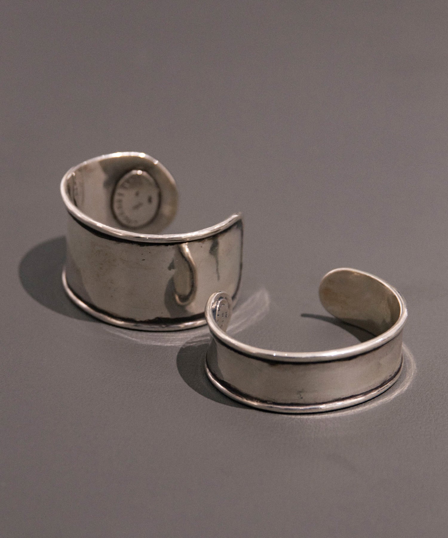 DWELLER BANGLE 925 SILVER by END