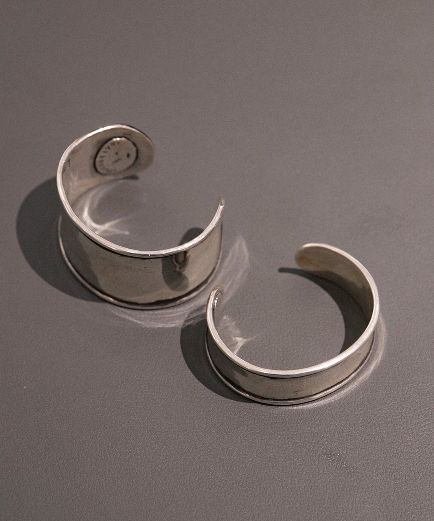 DWELLER BANGLE 925 SILVER by END