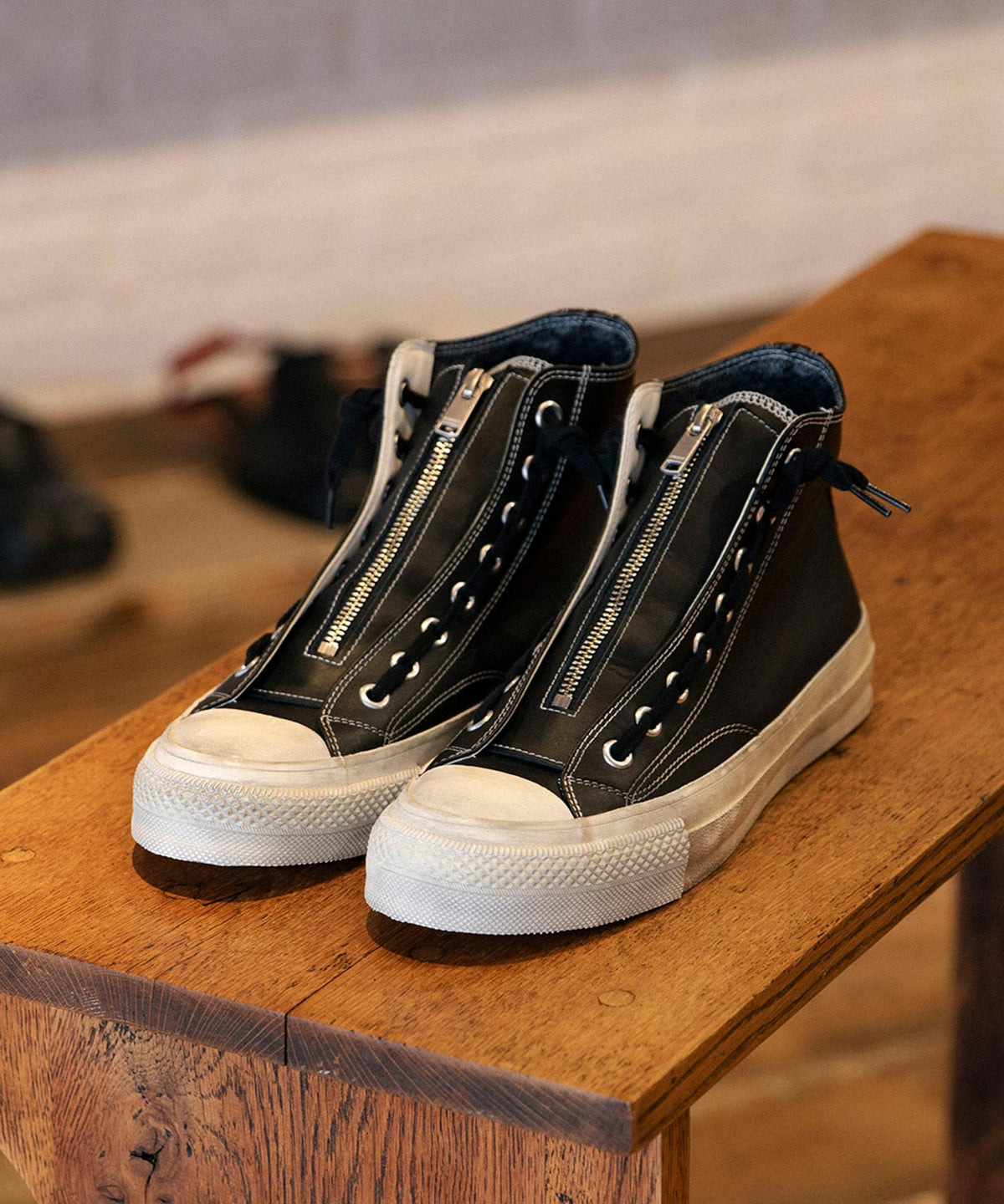 DWELLER TRAINER HI COW LEATHER WITH GORE-TEX by SPINGLE MOVE