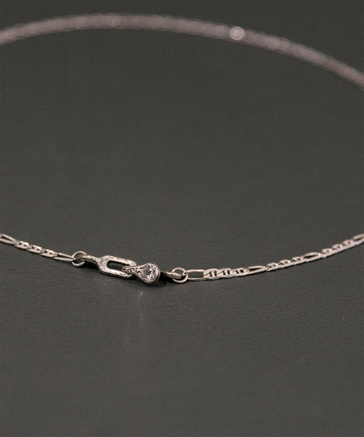 Stud Link Figaro Chain
