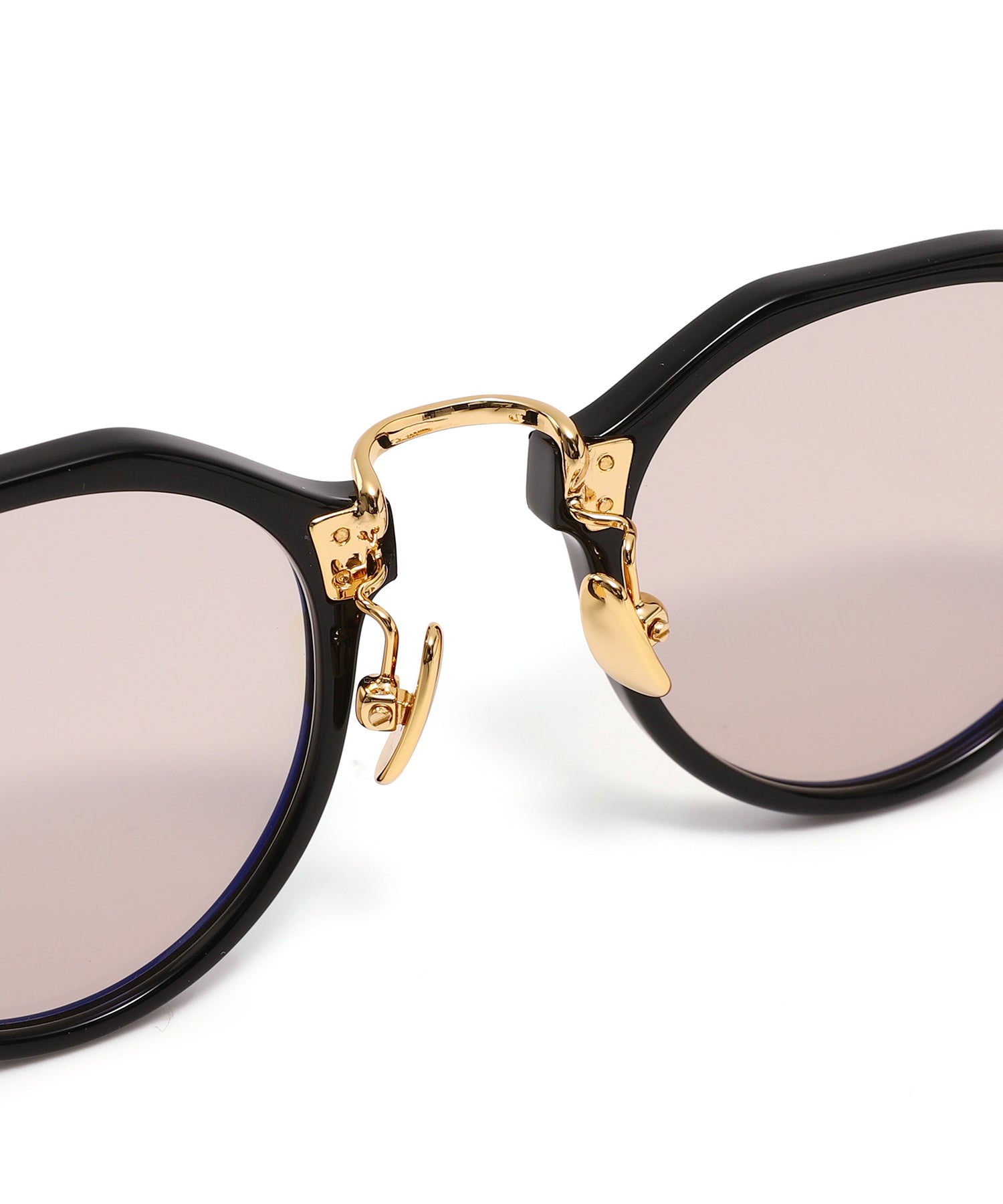 SATCHMO Shiny Black Gold