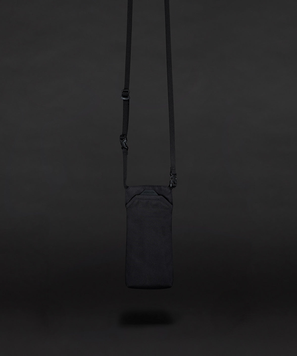 GLASSES POCKET STANDARD BLACK