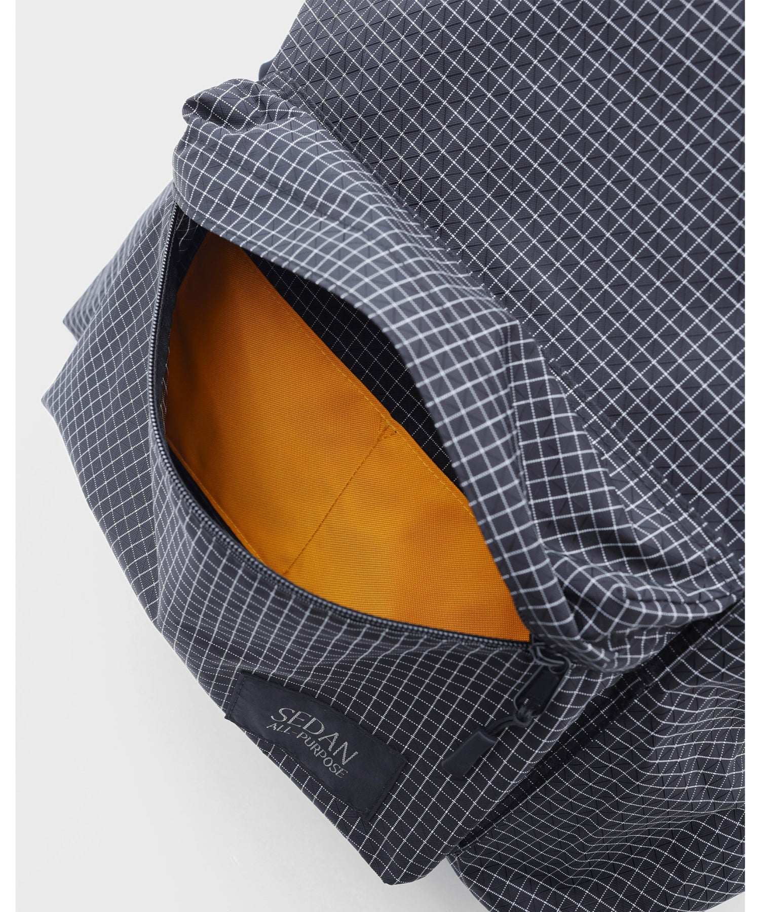 Grid Back Pack