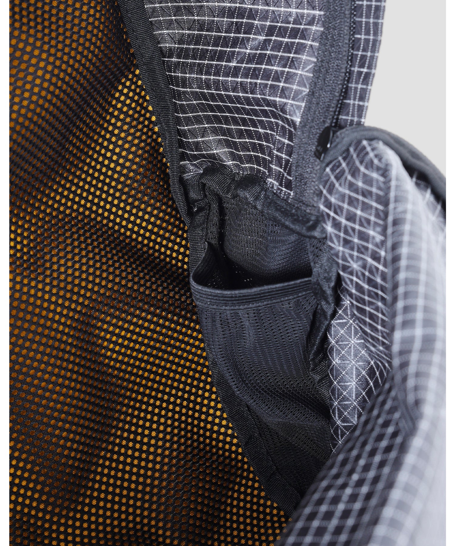 Grid Back Pack